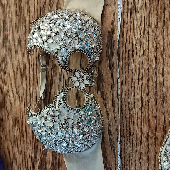 Crystal Rhinestone Ryzel Creations - Picture 4 of 6